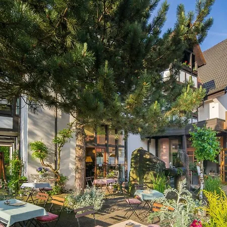 Hotel Waldhotel Felsentor 3*