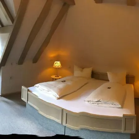 Waldhotel Felsentor