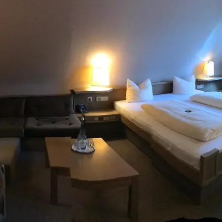 מלון Waldhotel Felsentor 3*