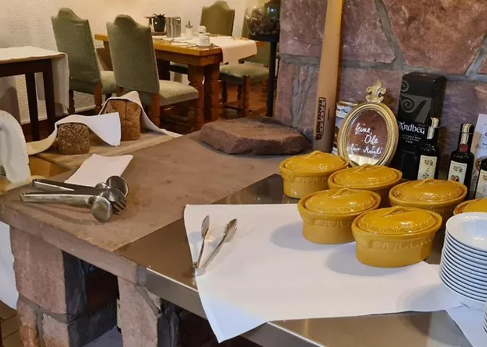 Waldhotel Felsentor Hotel Hauenstein