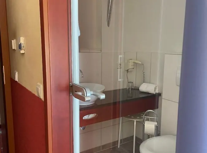 Waldhotel Felsentor Hotel Hauenstein