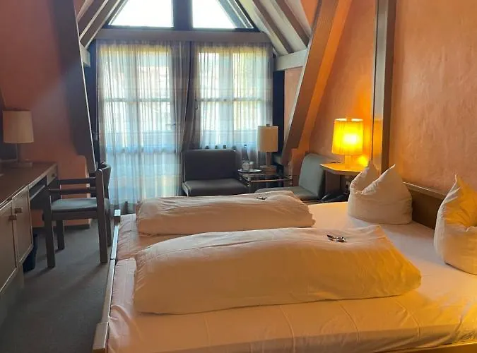 Waldhotel Felsentor 3*